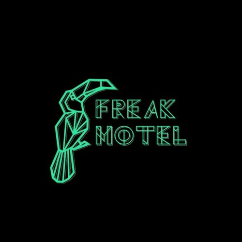 Freak Motel